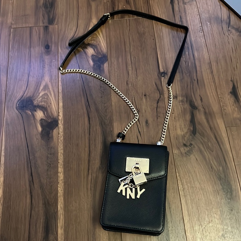 DKNY Women's Elissa North South Leather Crossbody Bag
